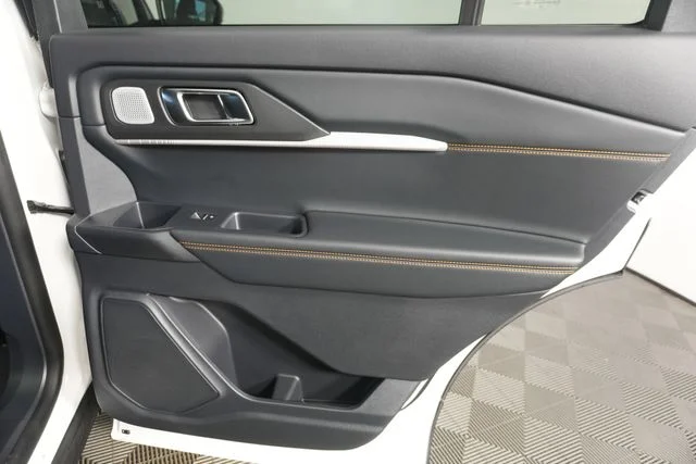New 2026 Star White Metallic Tri-Coat Ford Tremor® image 30