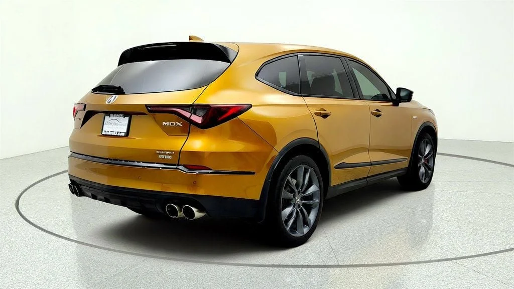 Used 2022 Tiger Eye Pearl Acura Type S SH-AWD image 5