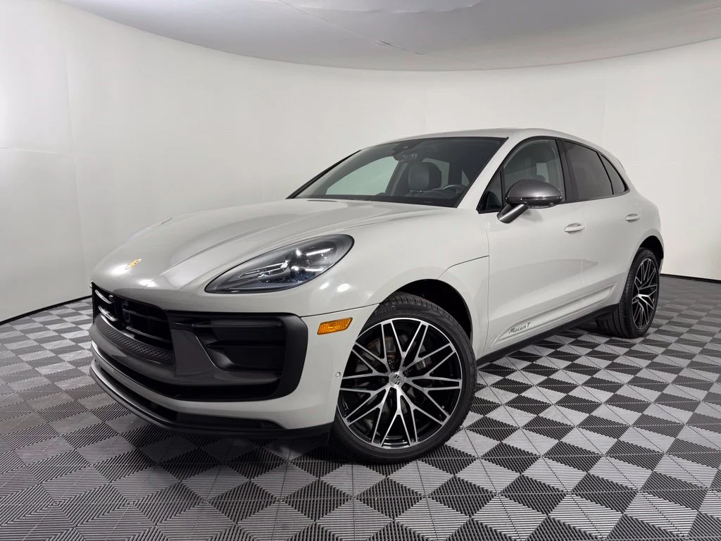 2023 Porsche Macan