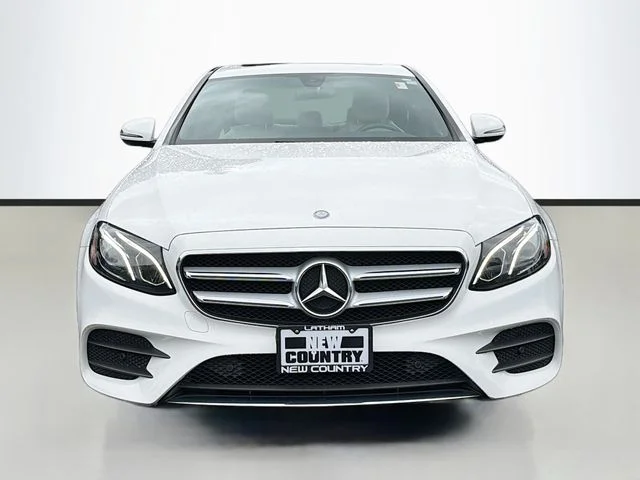 Used 2017  Mercedes-Benz E 300 image 2
