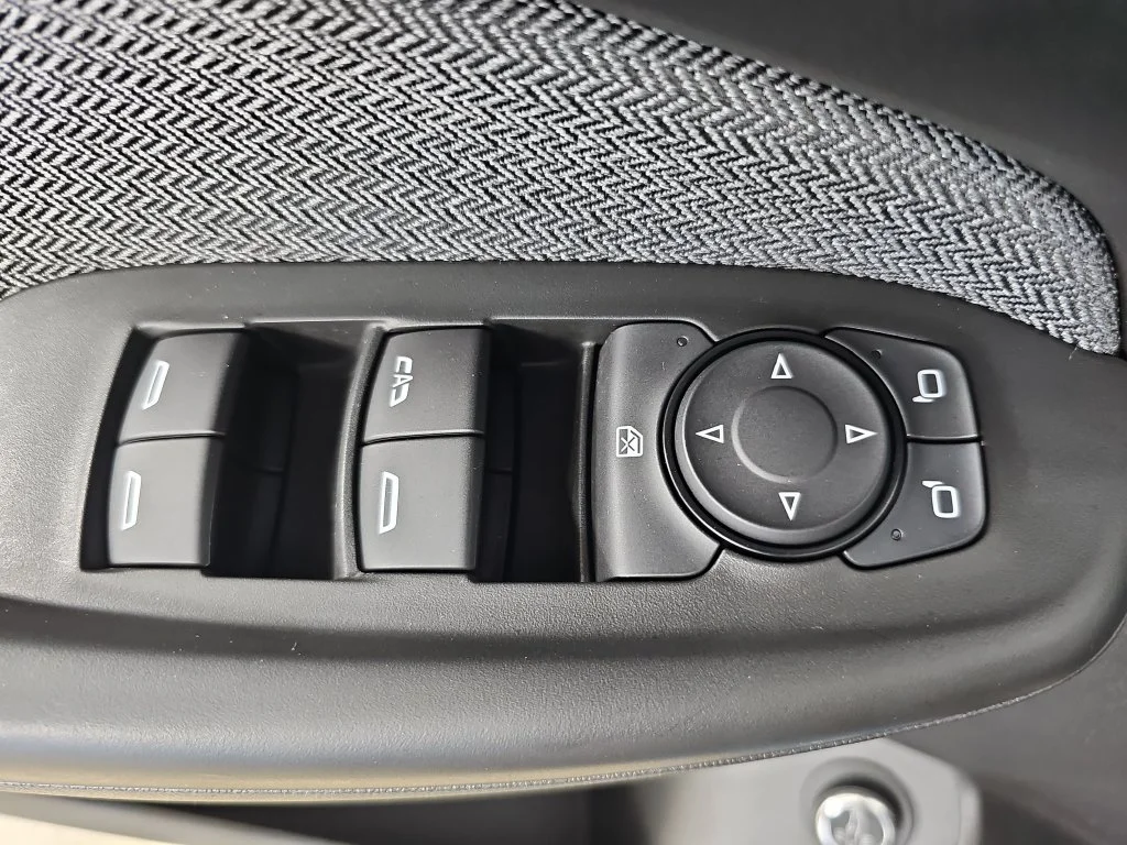 2025 Chevrolet Trailblazer LT - Photo 34