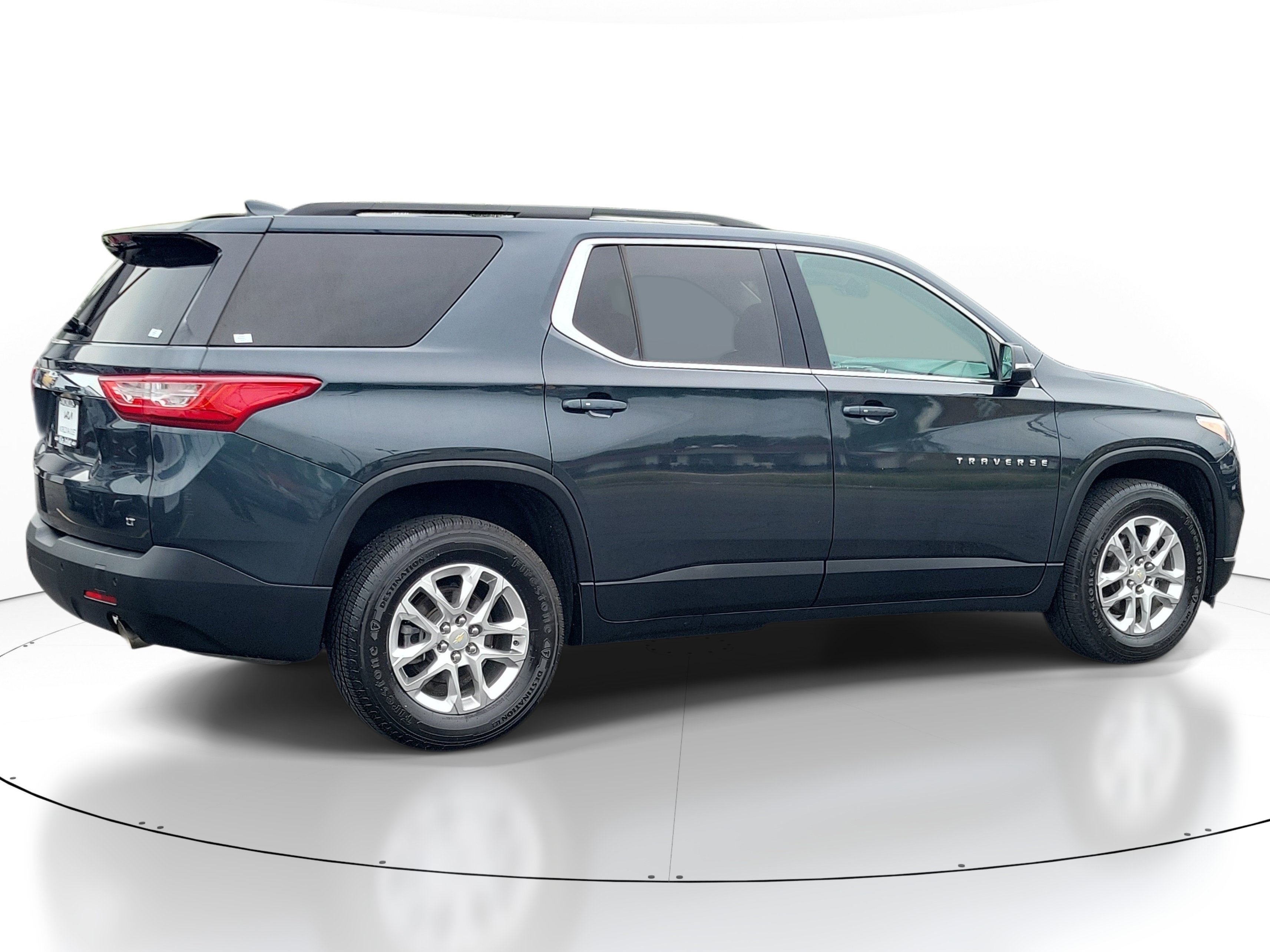 Used 2021 Graphite Metallic Chevrolet LT Cloth image 5
