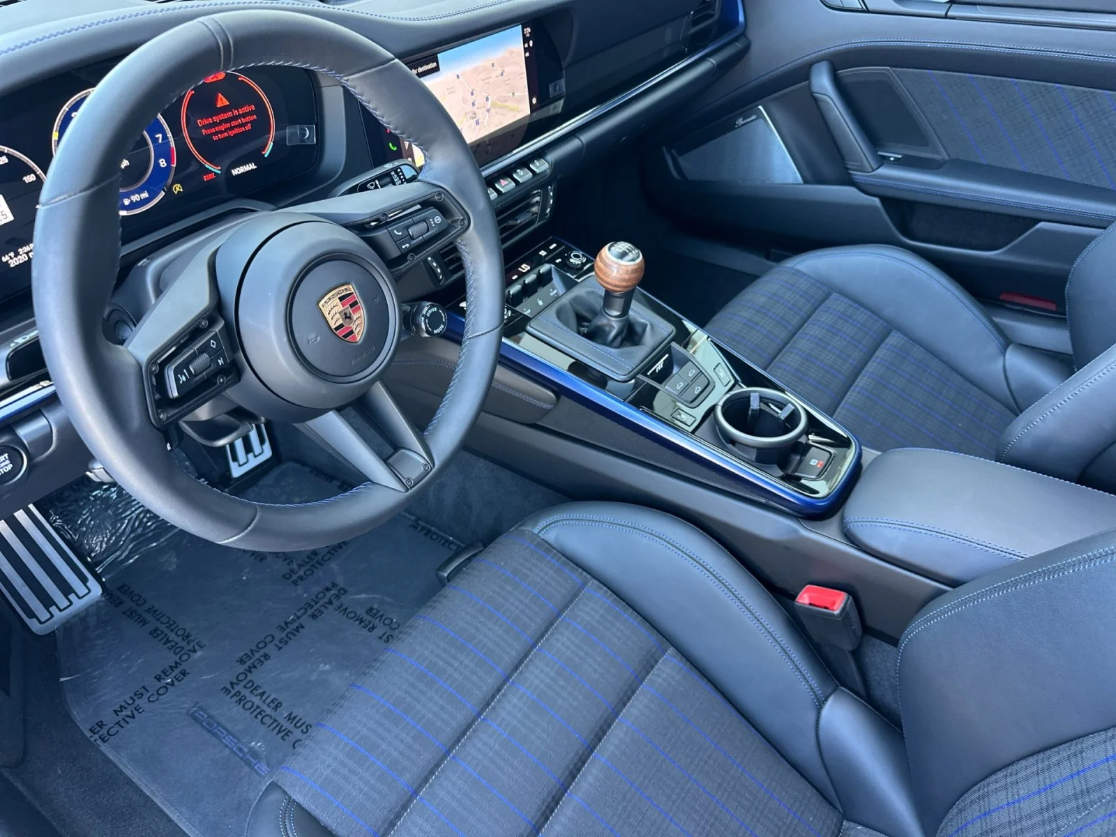 Used 2025 Gentian Blue Metallic Porsche Carrera T image 4