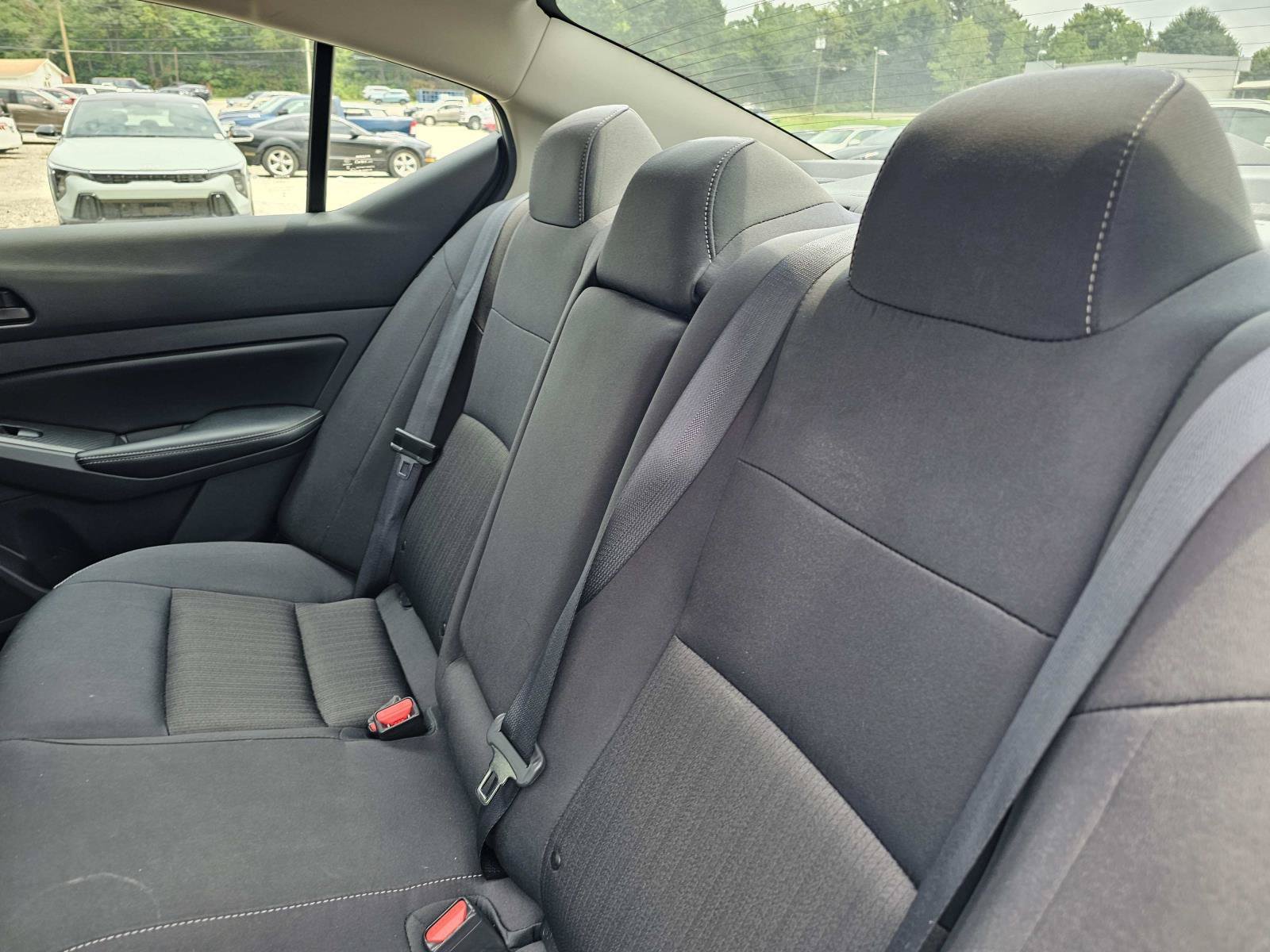Used 2025 Glacier White Nissan SV image 30