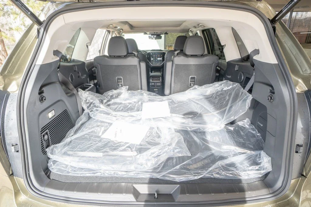 New 2026 AUTUMN GREEN METALLIC Subaru Touring 7-Passenger image 21