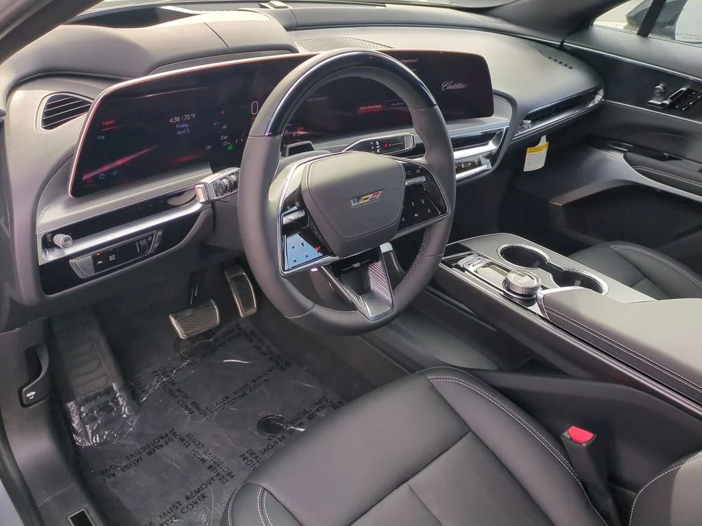 2026 Cadillac LYRIQ V - Photo 11