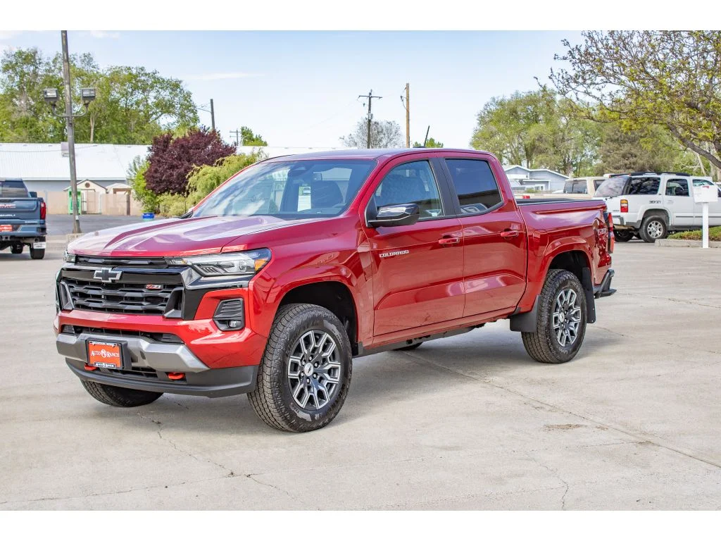 New 2026 RADIANT RED TINTCOAT Chevrolet 4WD Z71 image 4