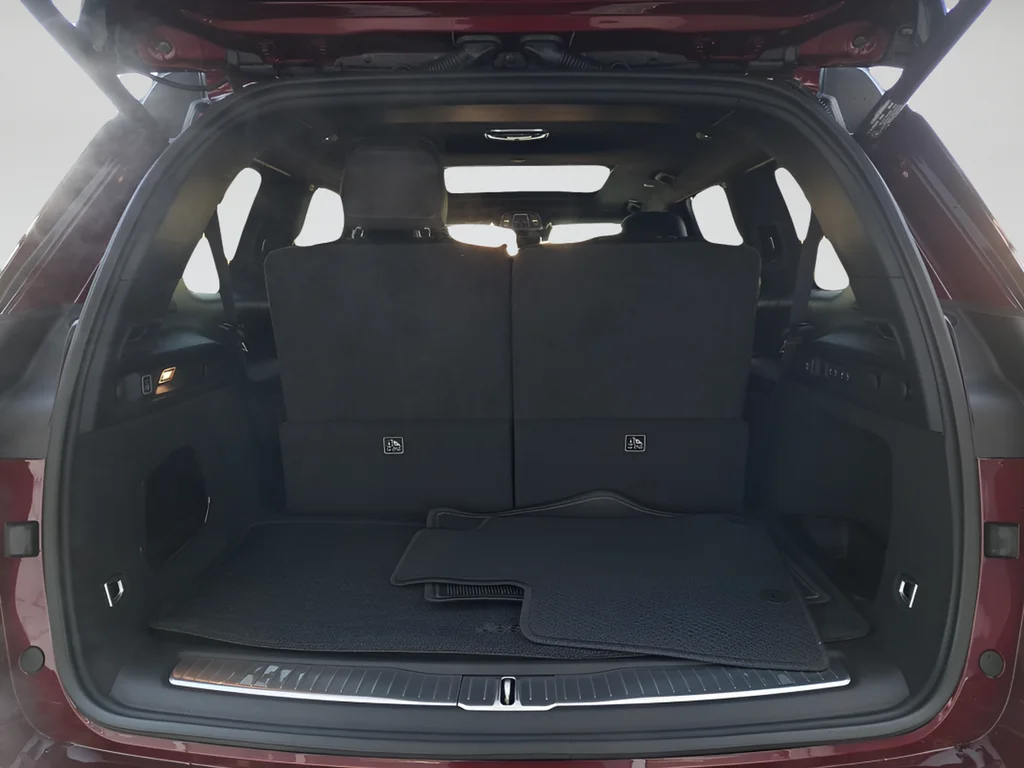 New 2025 Velvet Red Pearl-Coat Exterior Paint Jeep Summit image 27
