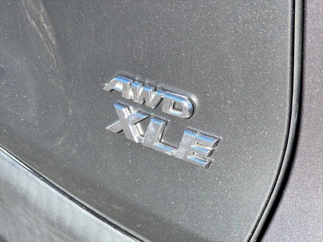 Certified Used 2022 MAGNETIC GRAY MET. Toyota  image 19