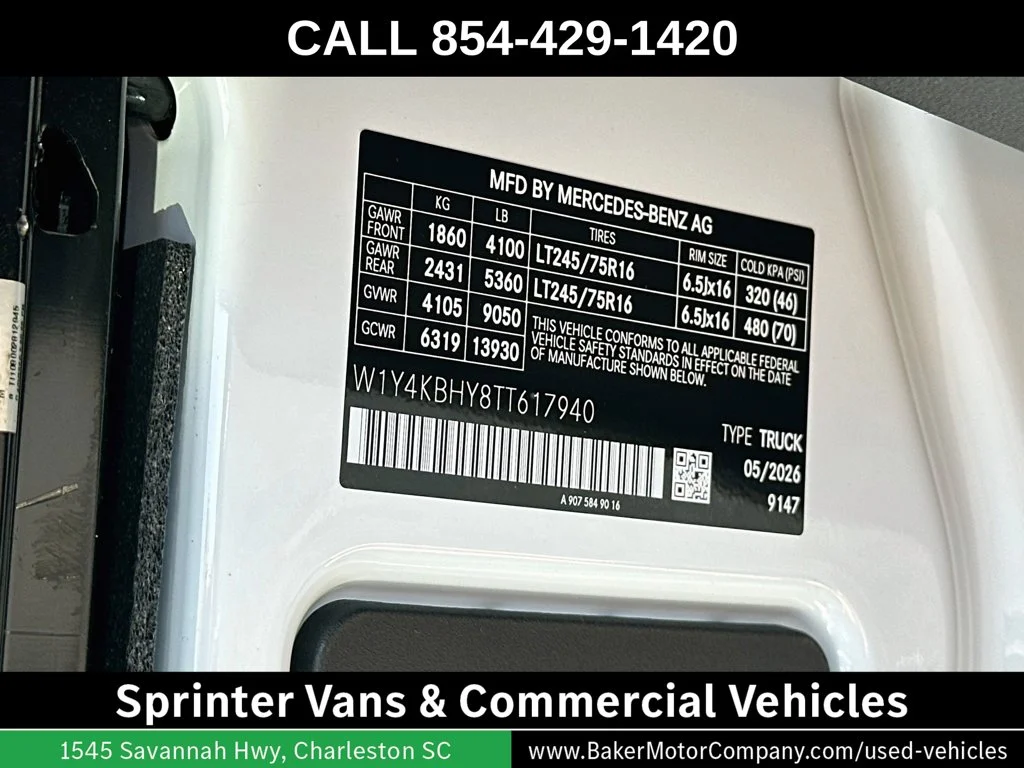 New 2026 Arctic White Mercedes-Benz Cargo 144 WB image 31