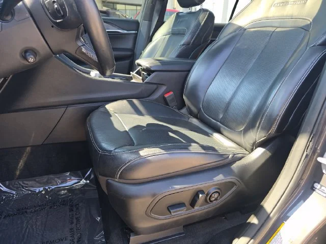Used 2021 Baltic Gray Metallic Clearcoat Jeep Overland image 5