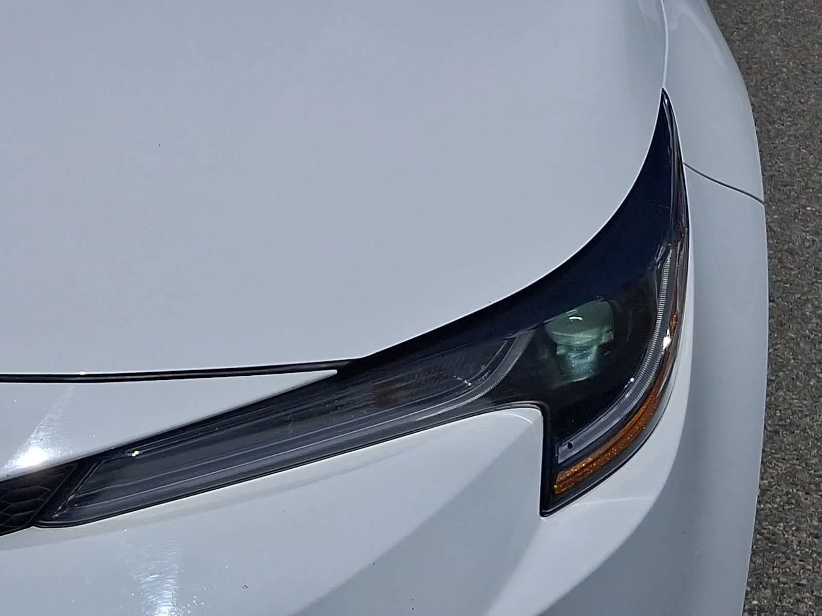 Certified Used 2024 Ice Cap Toyota LE image 12
