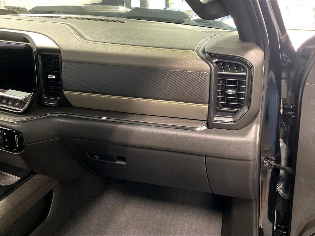 Used 2022 Black Chevrolet ZR2 image 13