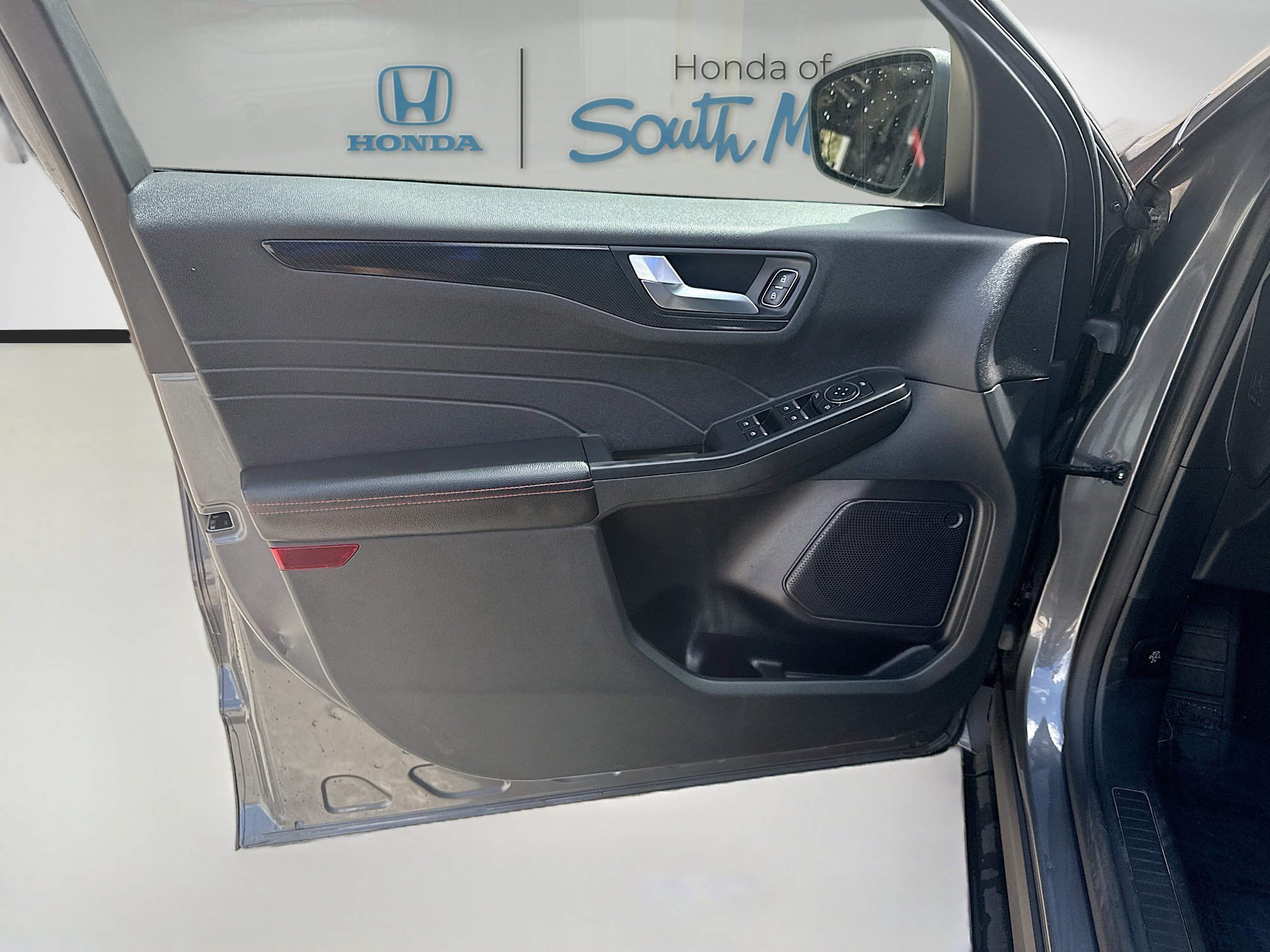 2023 Ford Escape ST-Line - Photo 18