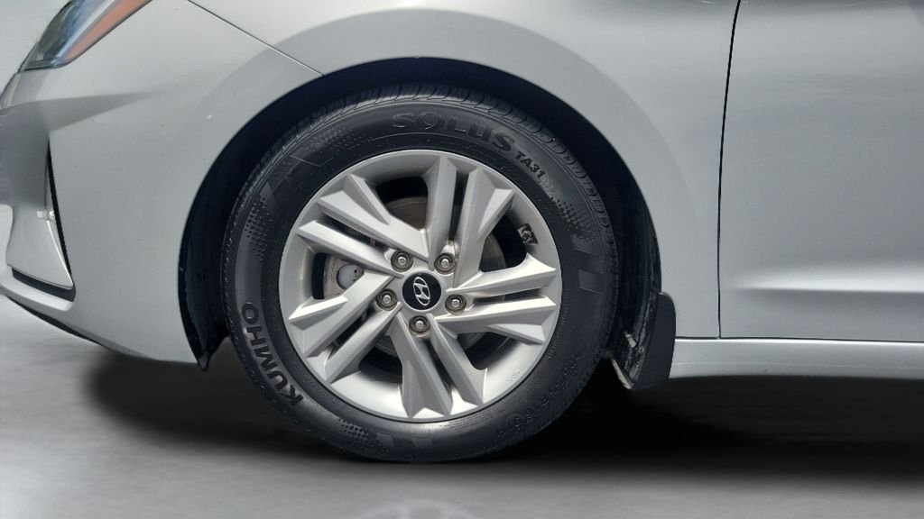 2020 Hyundai Elantra Value Edition - Photo 25