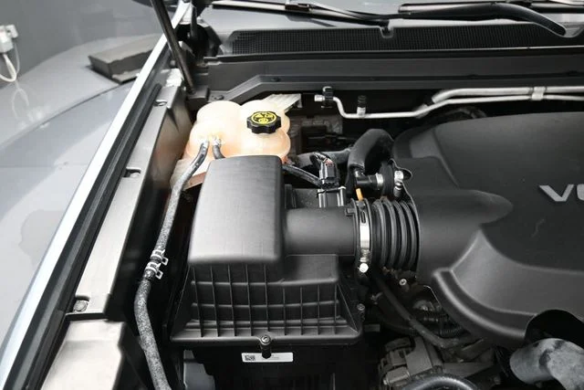 Used 2021 Gray Chevrolet LT image 29