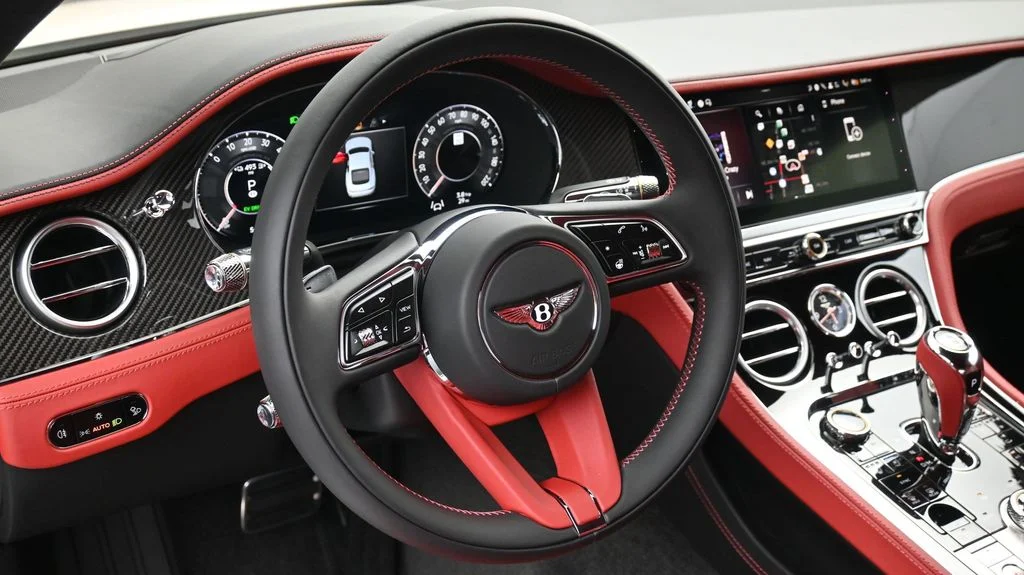 New 2026 White Bentley  image 10