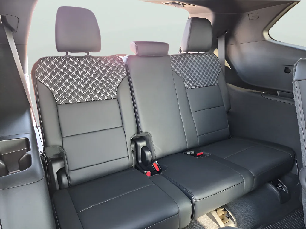 2026 GMC Acadia Denali - Photo 37