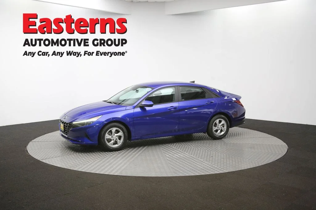 Used 2023 Blue Hyundai SE image 56