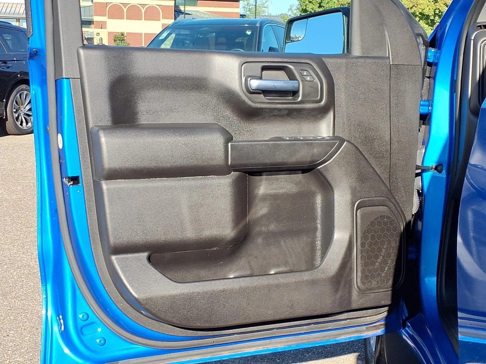 Used 2025 Riptide Blue Metallic Chevrolet Custom image 29
