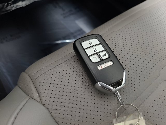 2018 Honda CR-V Touring - Photo 37