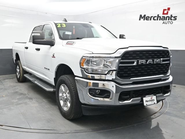 Used 2023 White Ram Big Horn image 1