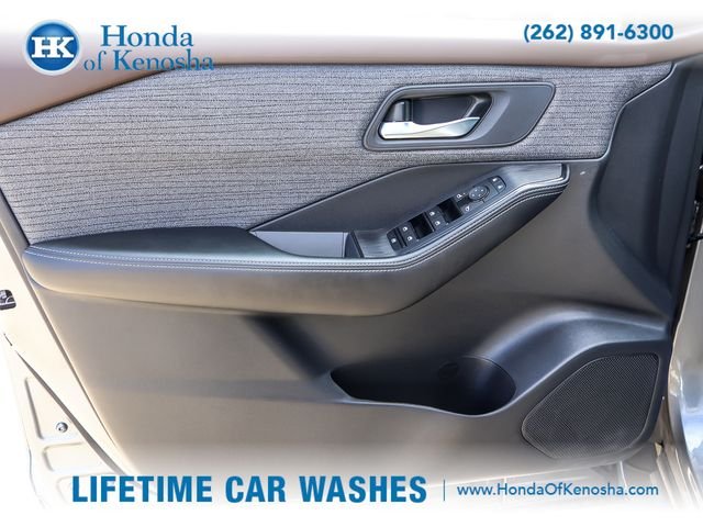 Used 2023 Gun Metallic Nissan SV image 21
