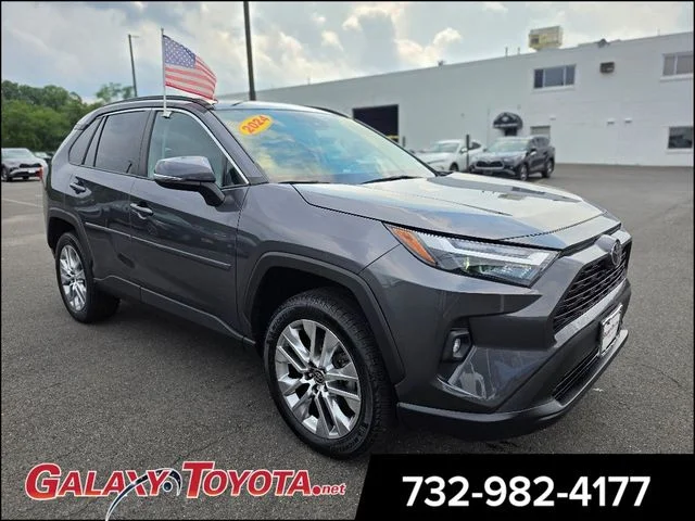 2024 Toyota RAV4 XLE Premium