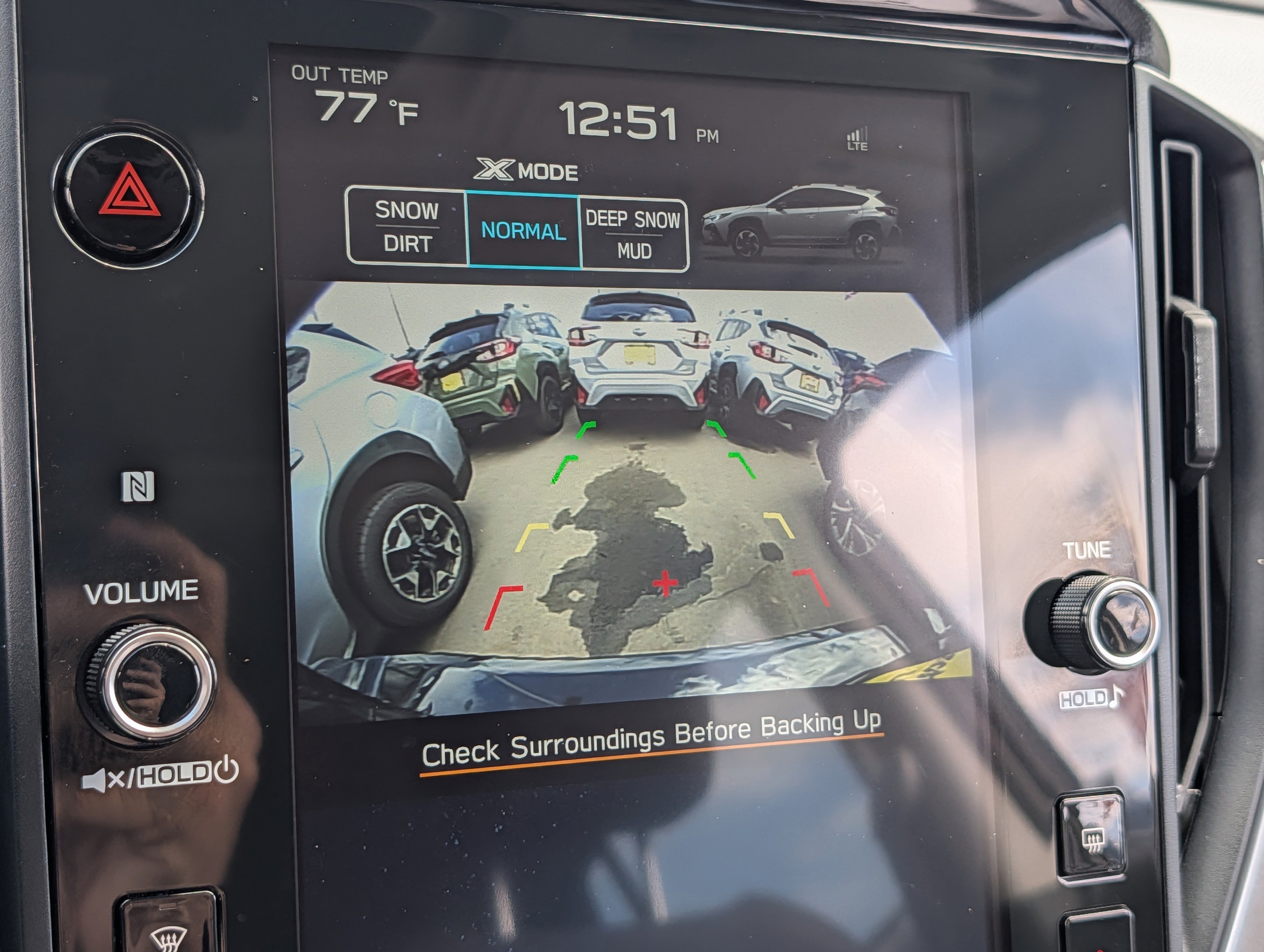 Used 2025 Crystal Black Silica Subaru Premium image 27