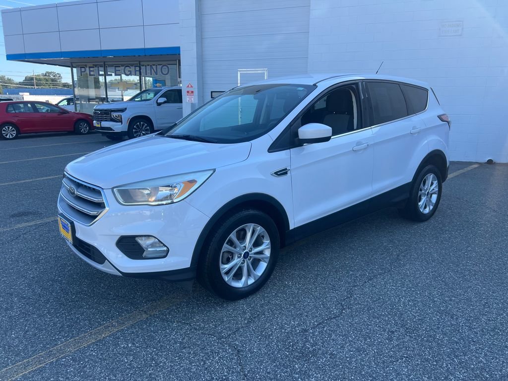 Used 2017 Ford Escape SE with VIN 1FMCU9GD2HUE18476 for sale in Westville, NJ
