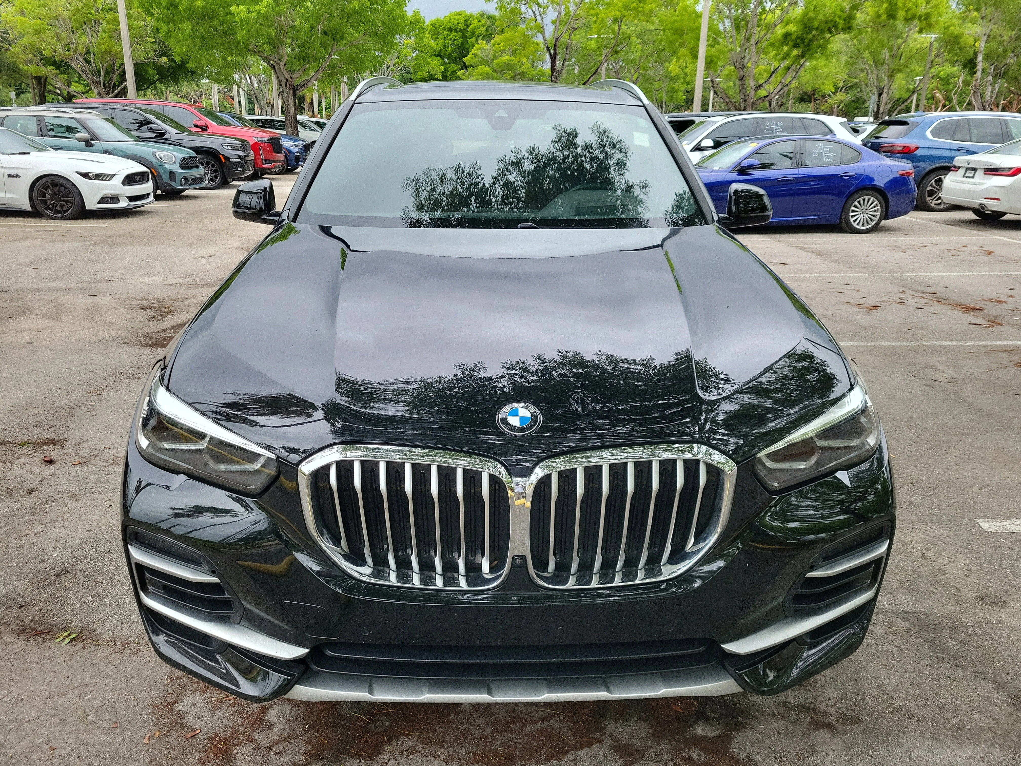 Used 2023 Jet Black BMW xDrive40i image 2