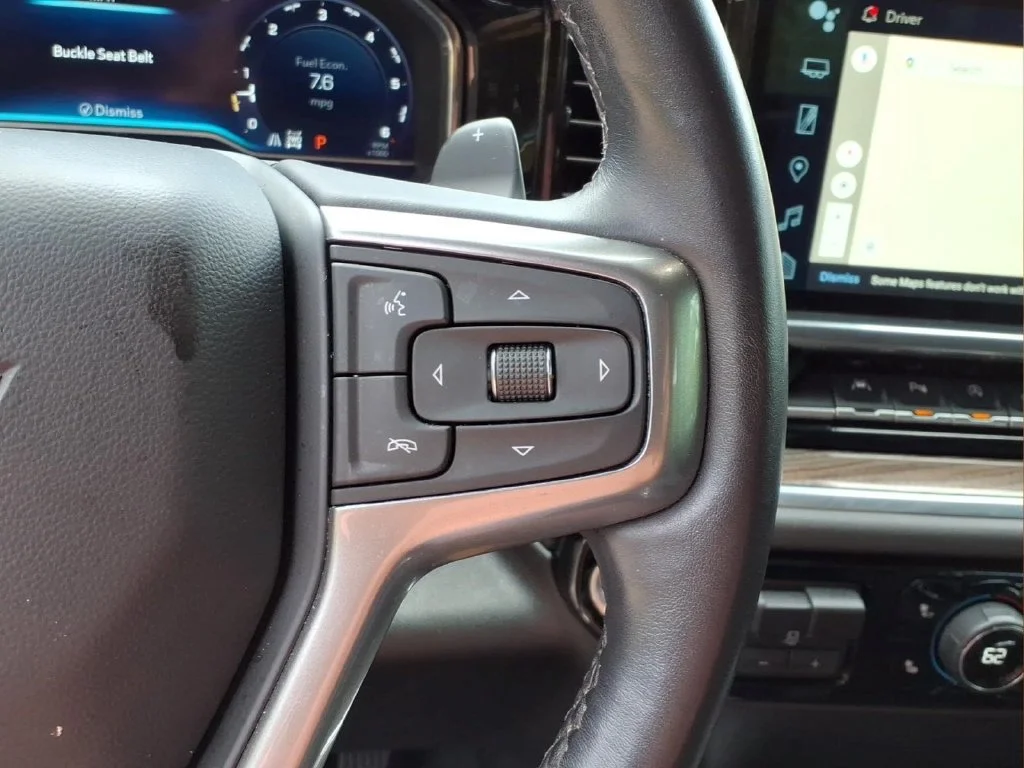 Used 2022 SAND DUNE METALLIC Chevrolet LT Trail Boss image 13