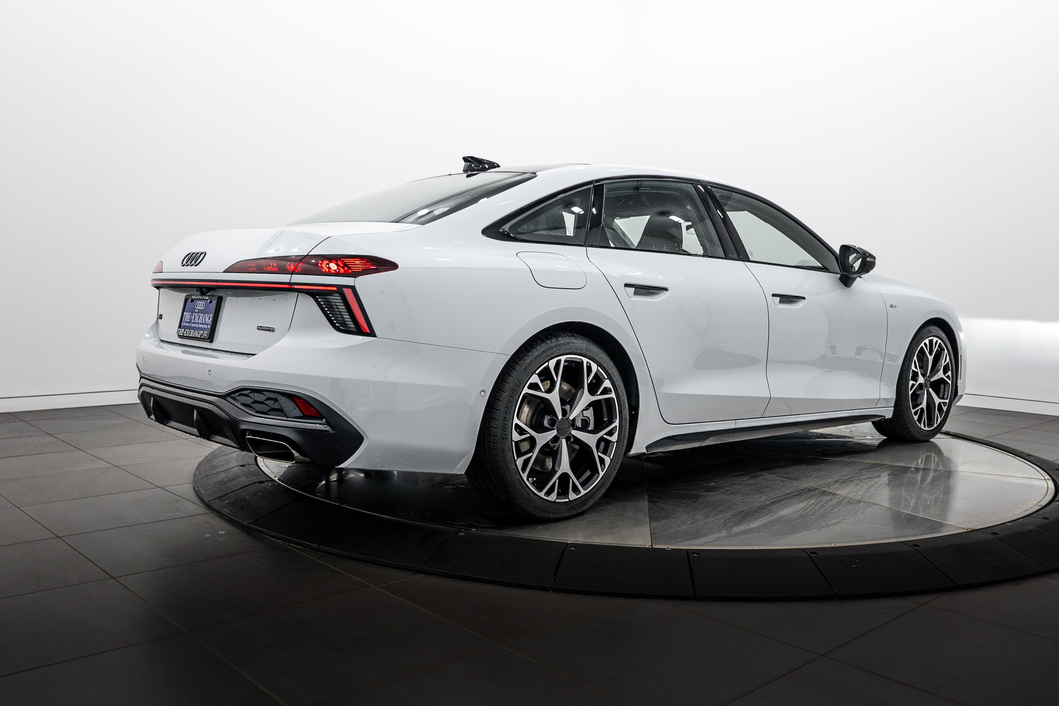New 2026 Glacier White Audi Prestige image 4