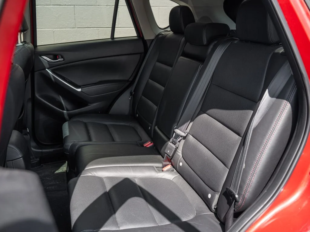 Used 2016 Red Metallic Mazda Grand Touring image 18