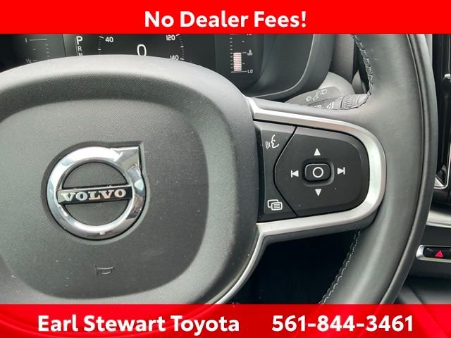 Used 2019 White Volvo T5 Momentum image 56