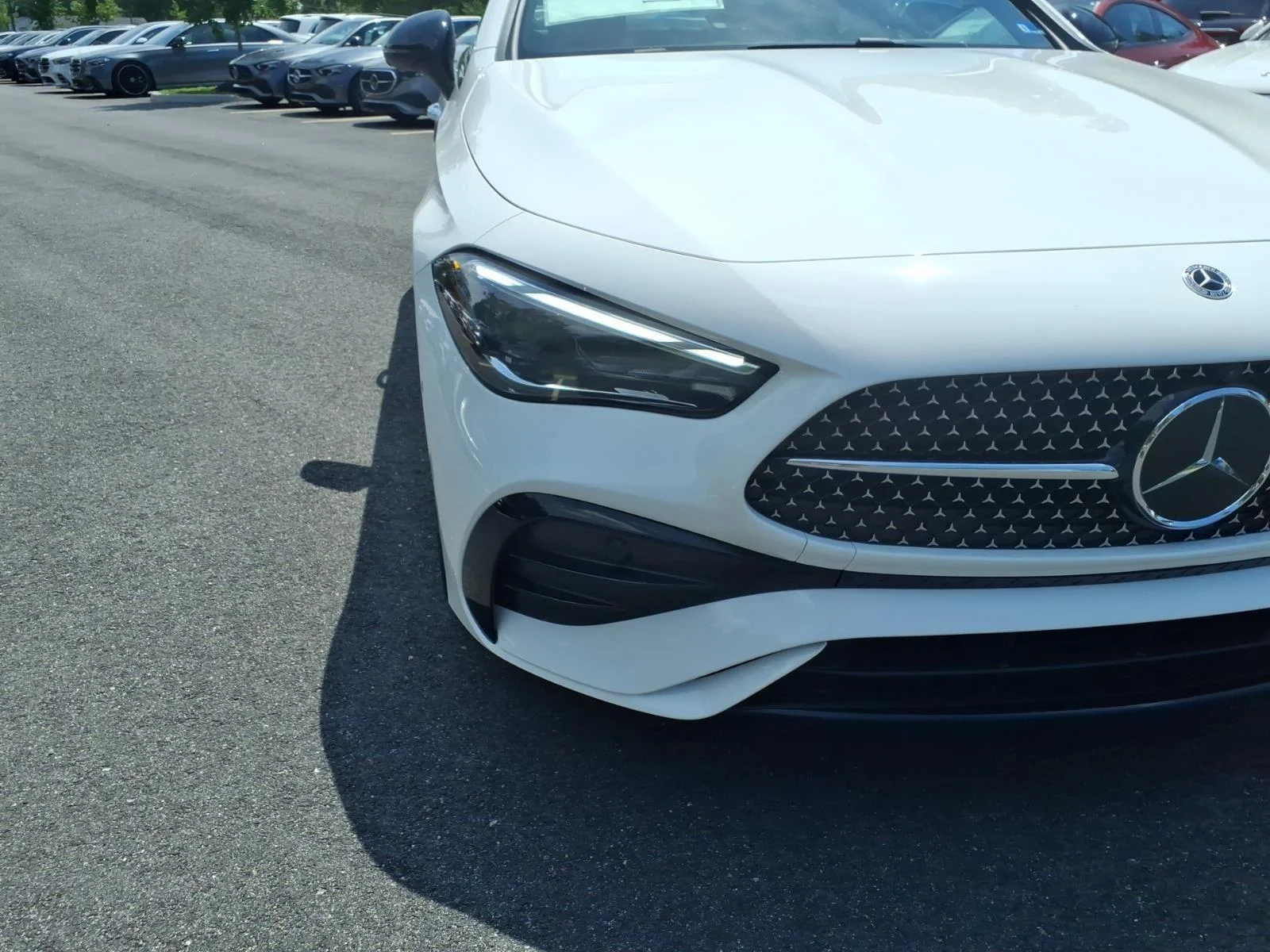 New 2026 WHITE Mercedes-Benz CLE 300 image 3