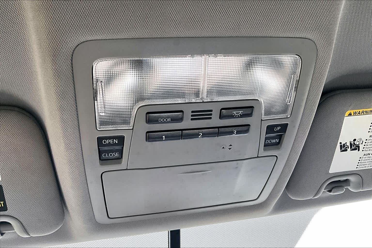 Used 2015 Blizzard Pearl Toyota XLE image 32