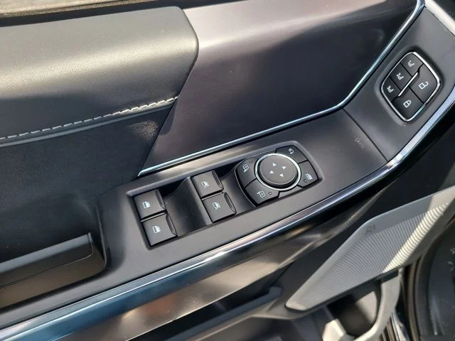 New 2026 Blue Metallic Ford Platinum image 17