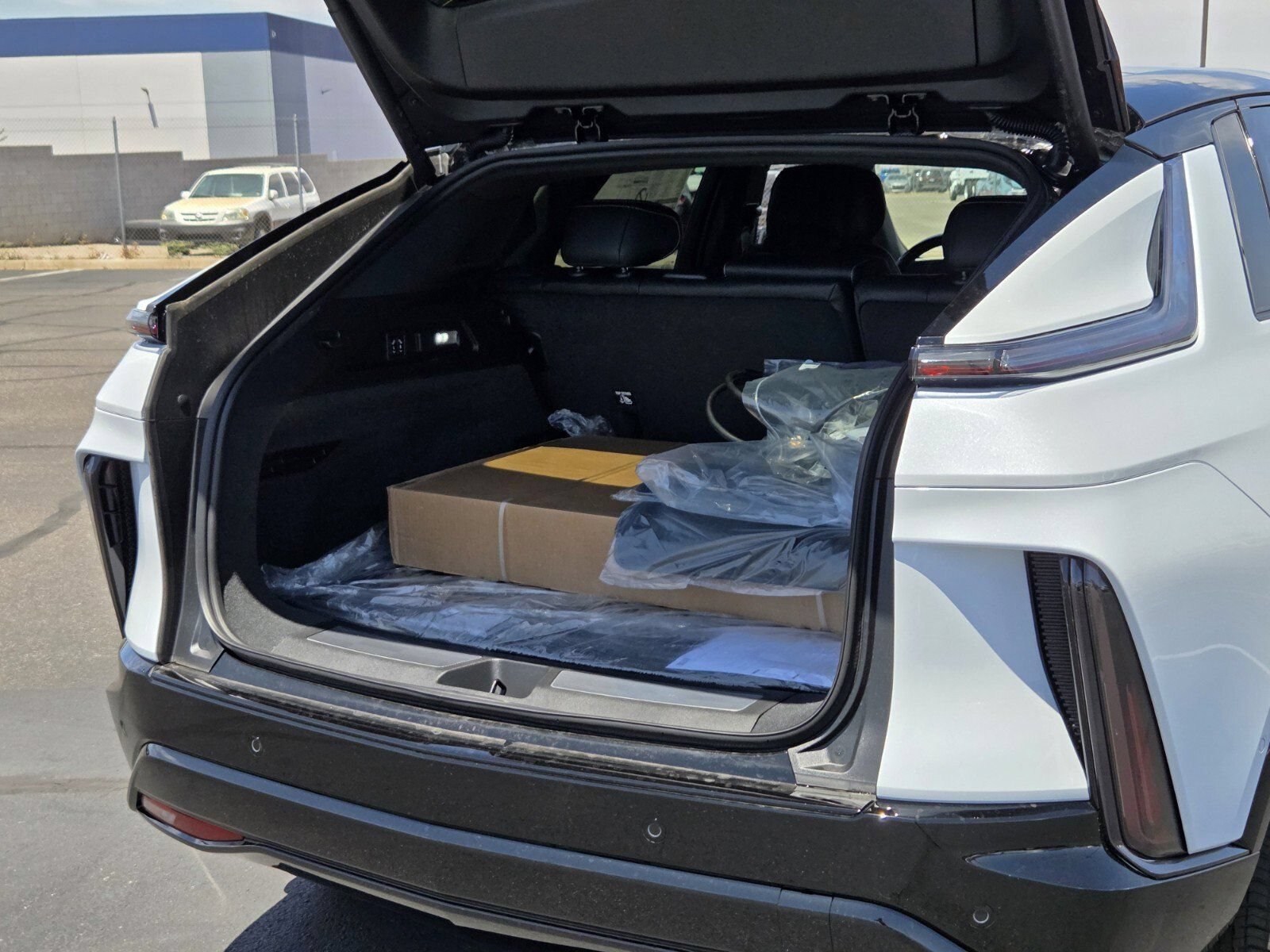2026 Cadillac LYRIQ Premium Sport - Photo 17