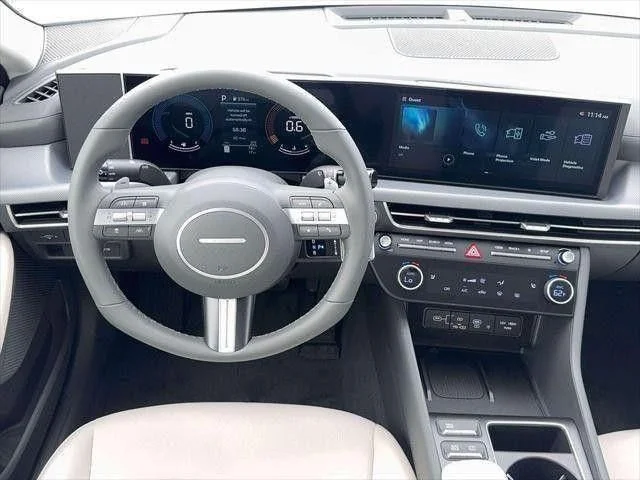 Used 2026 Gray Hyundai SEL Sport image 17