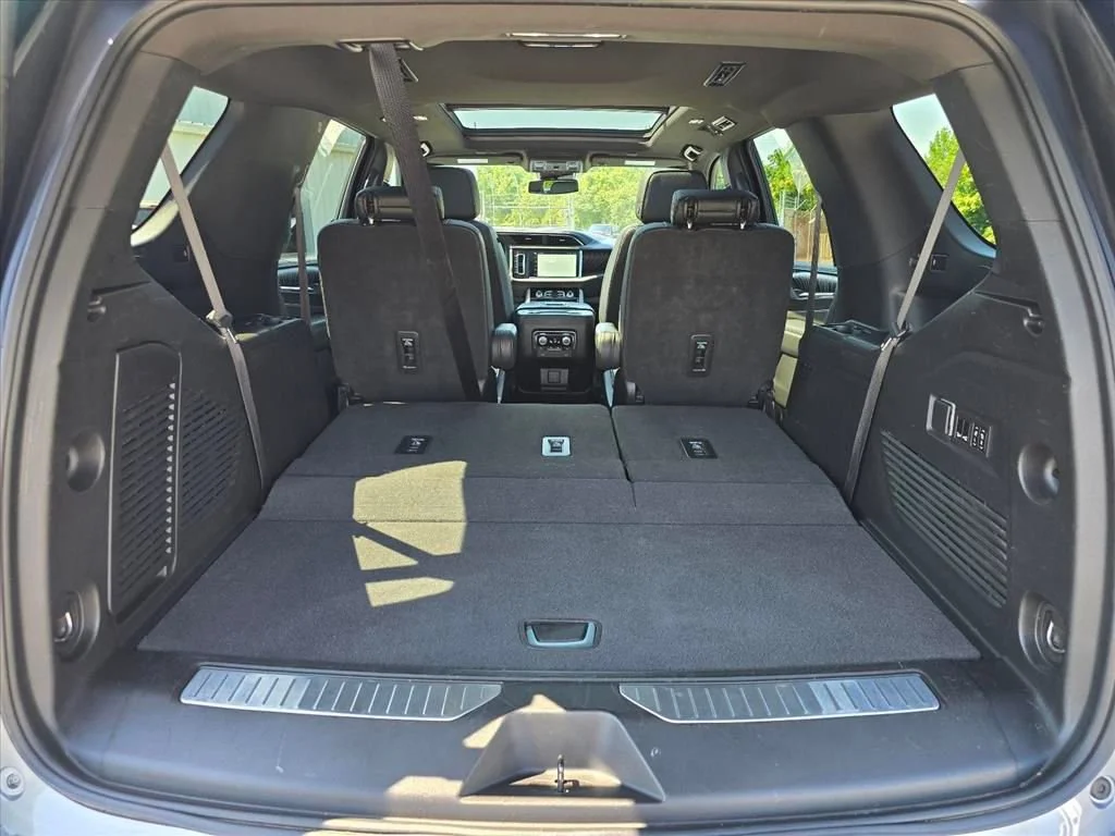 Used 2023 Sterling Metallic GMC Denali image 25