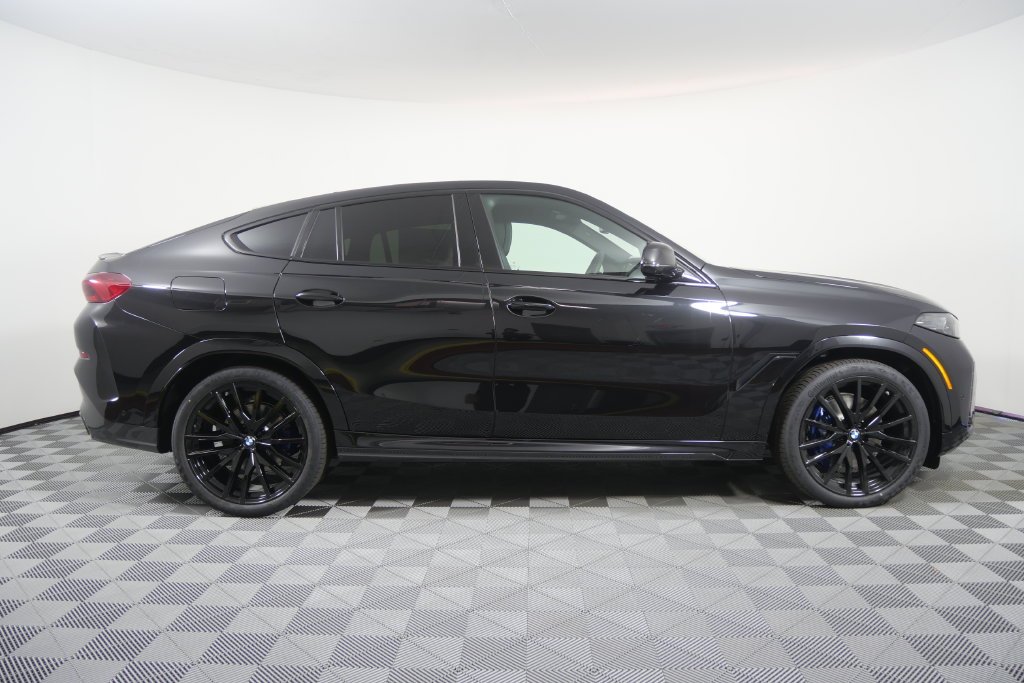 New 2027 Black Sapphire Metallic BMW xDrive40i image 3