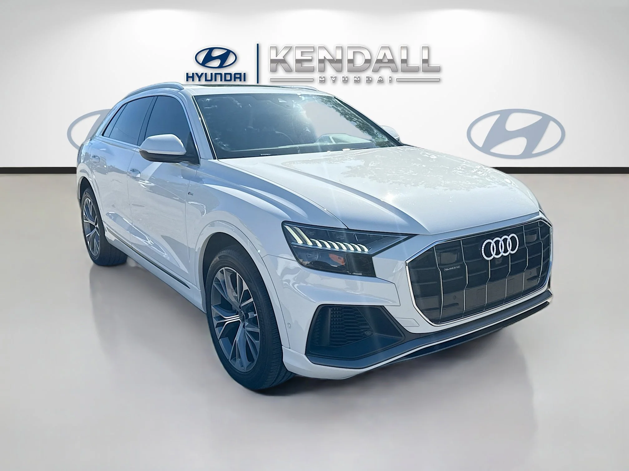 2023 Audi Q8