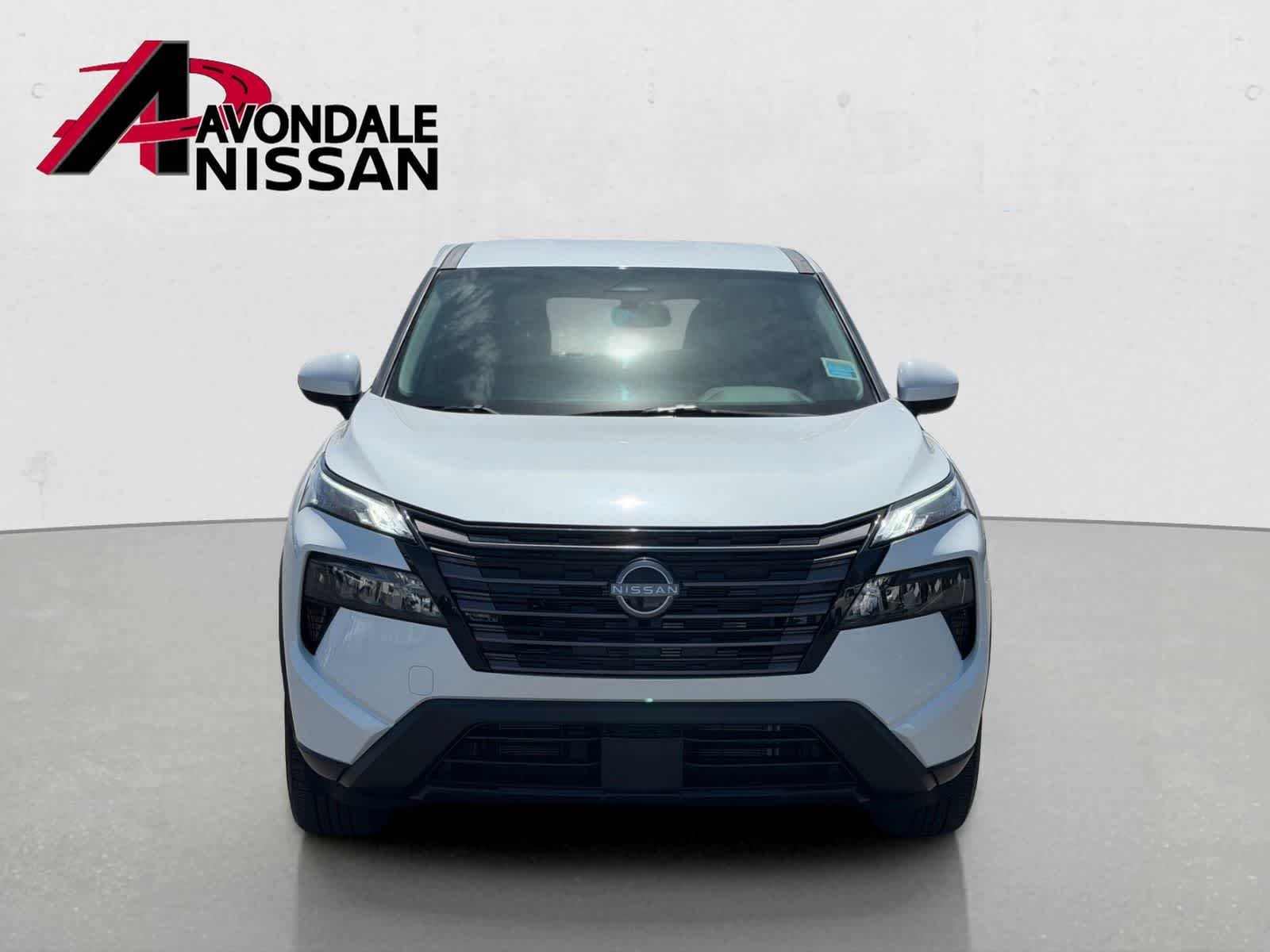 New 2026 Everest White Pearl Tricoat Nissan SV image 9