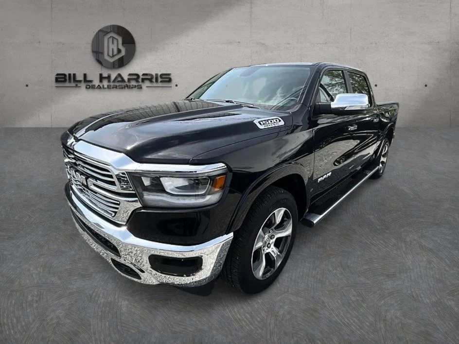 2019 RAM 1500 Laramie 4x4 Crew Cab 5'7's photo