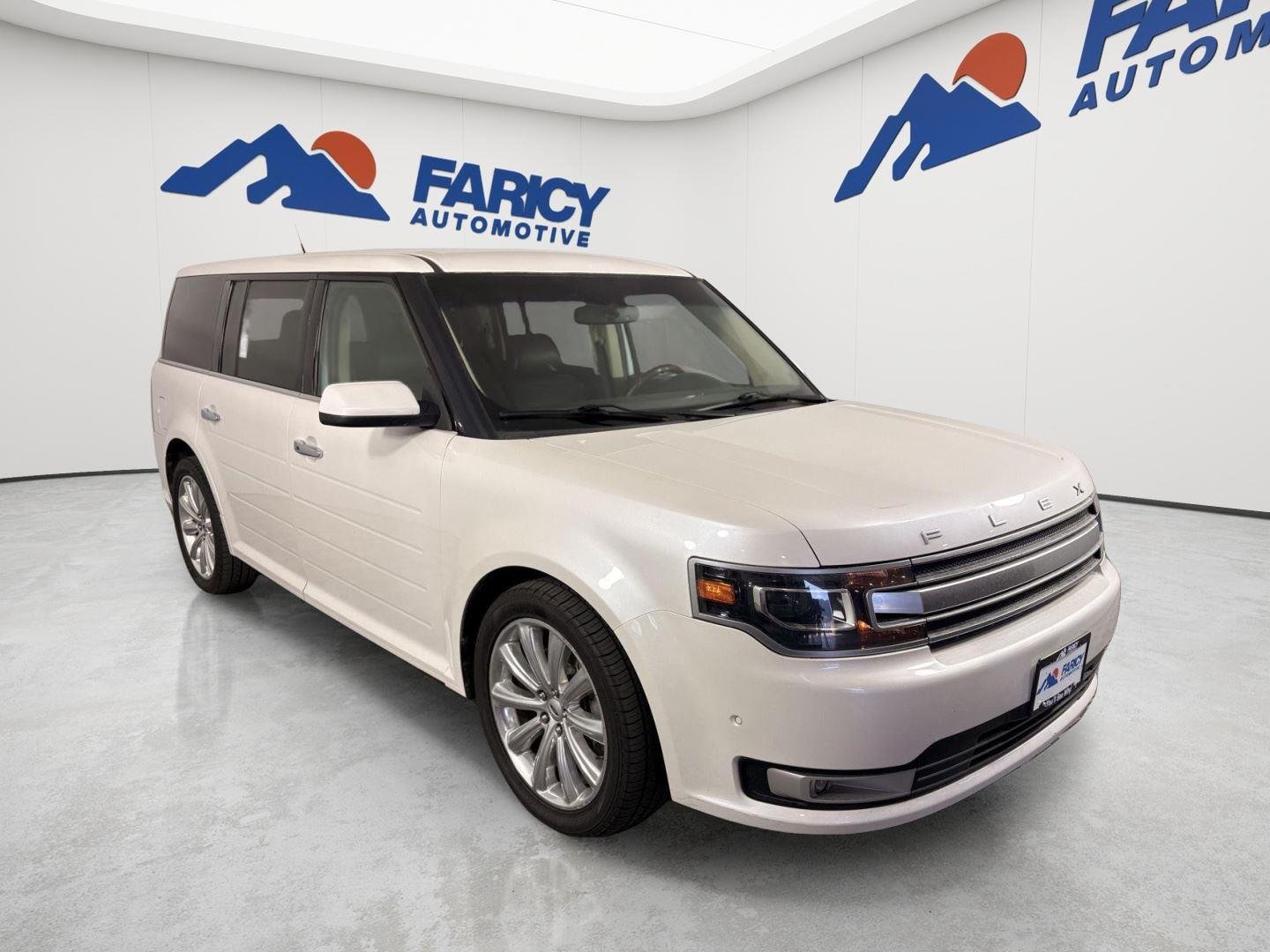 Used 2019 White Platinum Tri-Coat Metallic Ford Limited EcoBoost image 10