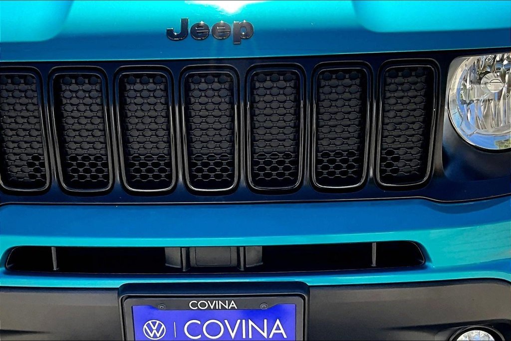 Used 2022 Teal Jeep Altitude image 30
