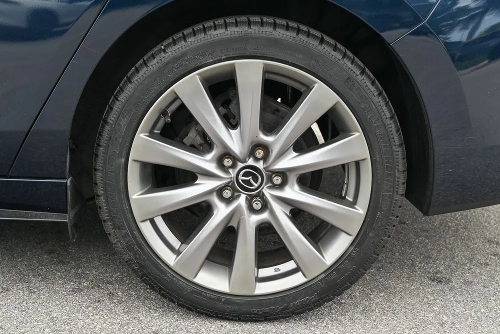 Used 2019 Blue Mazda Preferred image 8