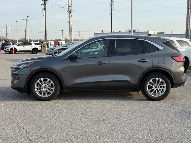 Used 2021 Ford Escape SE with VIN 1FMCU0G67MUB33800 for sale in Granite City, IL