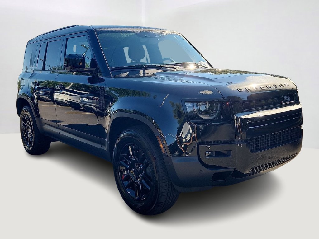 New 2026 Santorini Black Land Rover S image 2